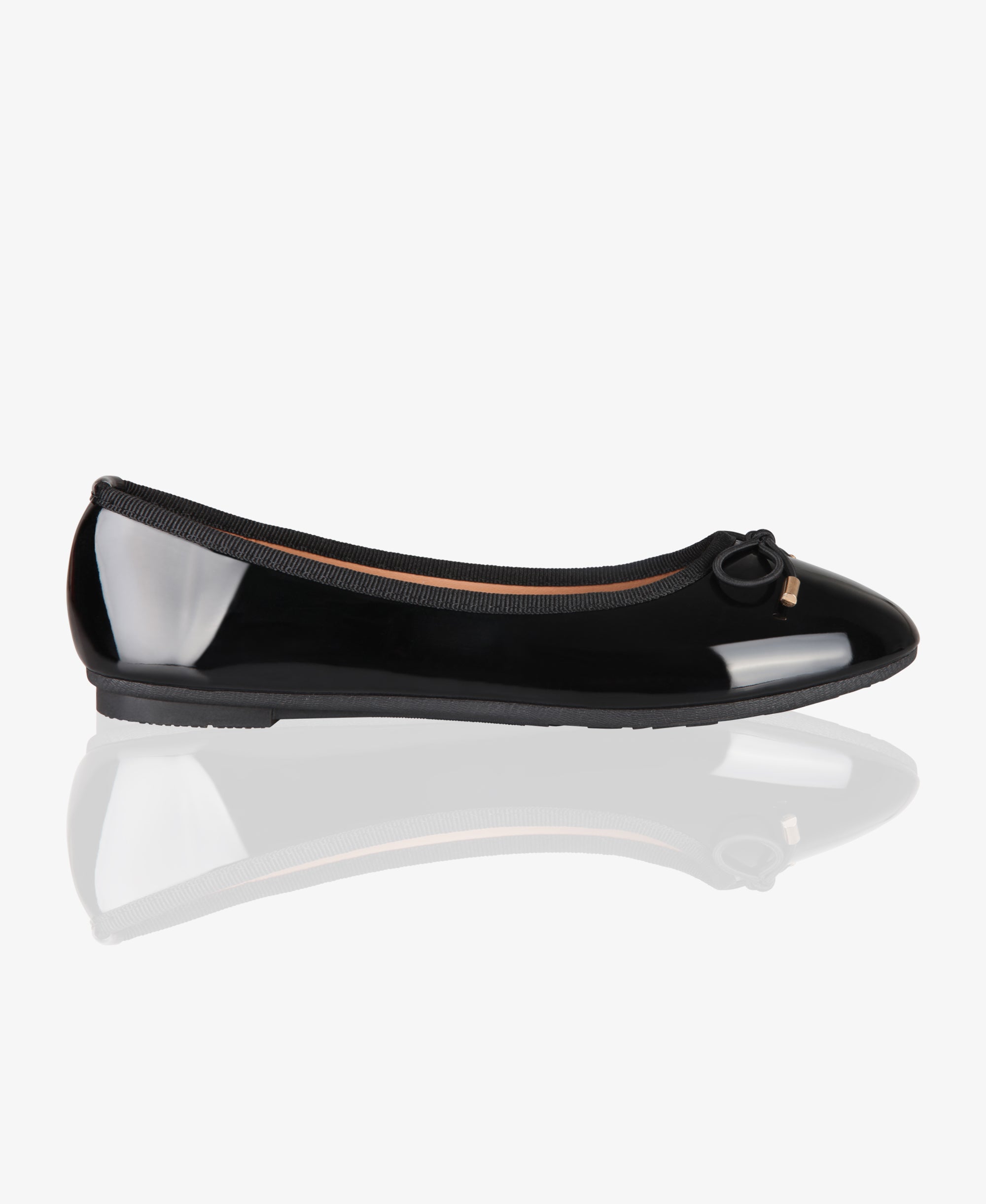 KRISP Bow Toe Patent Ballerina Pumps (3701)